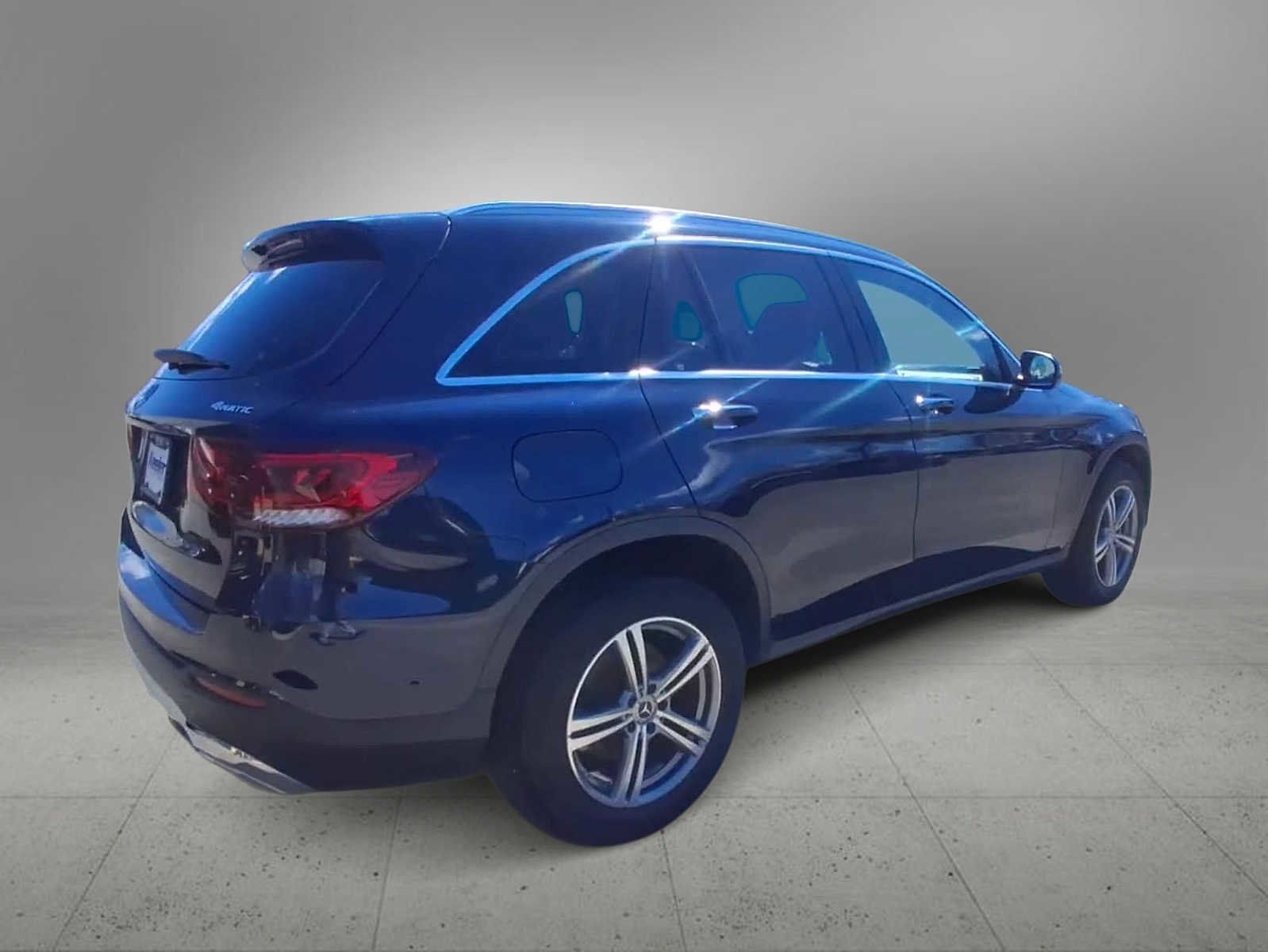 Used 2022 Mercedes-Benz GLC 300 4MATIC image 8