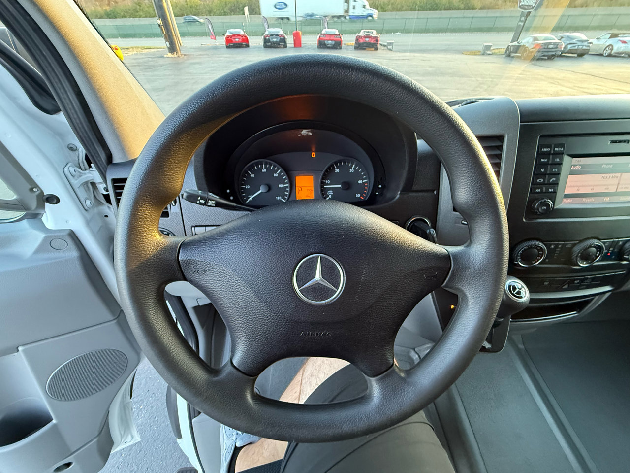 Used 2018 Mercedes-Benz Sprinter 2500 image 17