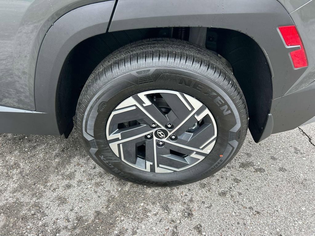 New 2026 Hyundai Tucson Blue SE image 11