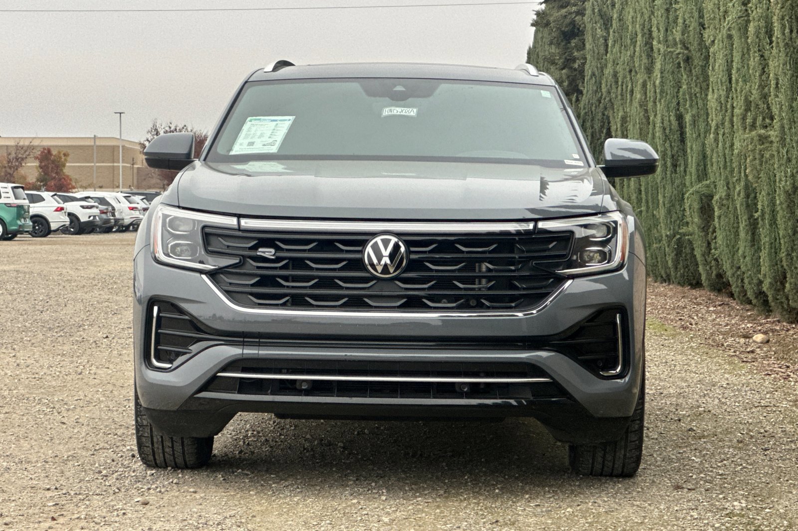 Used 2024 Volkswagen Atlas Cross Sport SEL R-Line image 9