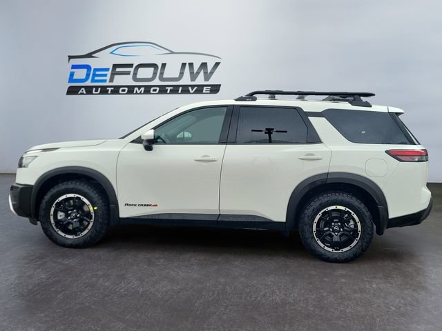 New 2025 Nissan Pathfinder Rock Creek image 6