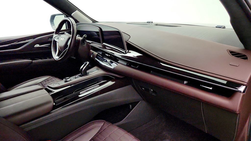 Used 2023 Cadillac Escalade ESV Premium Luxury Platinum w/ LPO, Radiant Package AWD/4WD image 27