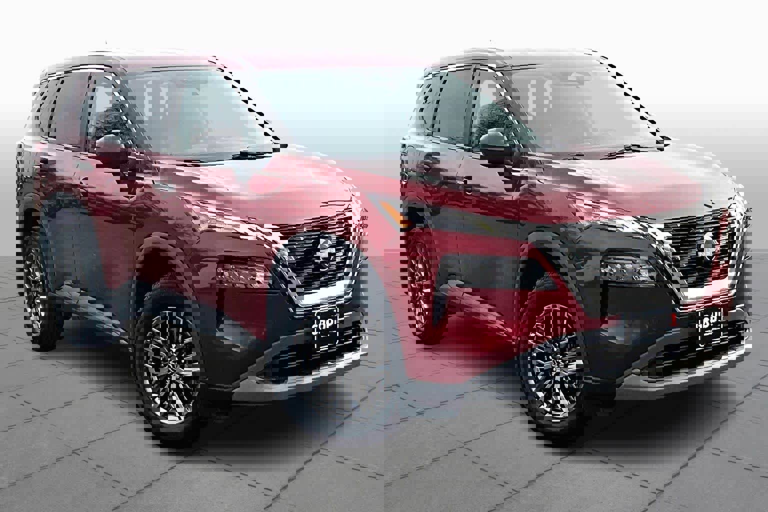 Used 2022 Nissan Rogue S image 3