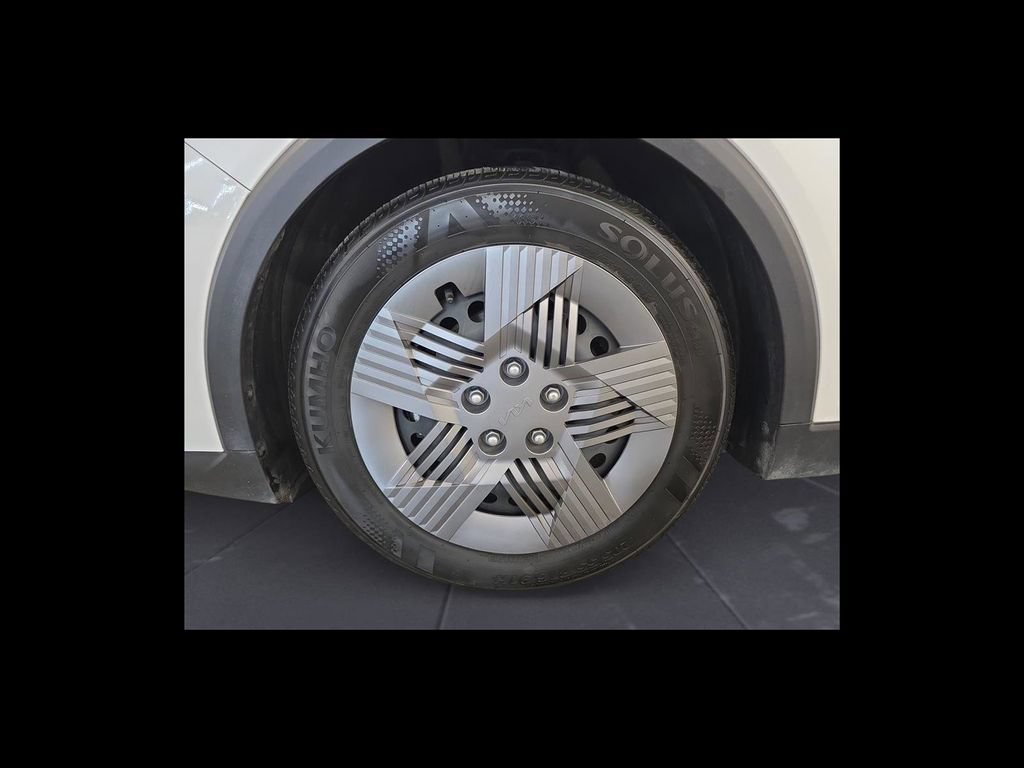 Used 2025 Kia K4 FWD image 10