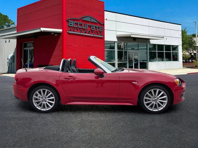 Used 2017 FIAT 124 Spider Lusso RWD image 6