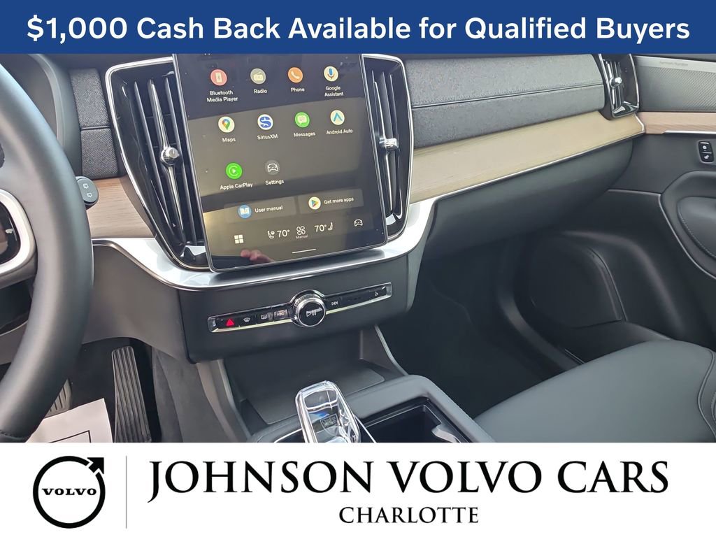 New 2026 Volvo XC90 T8 Plus w/ Protection Package Premier image 22