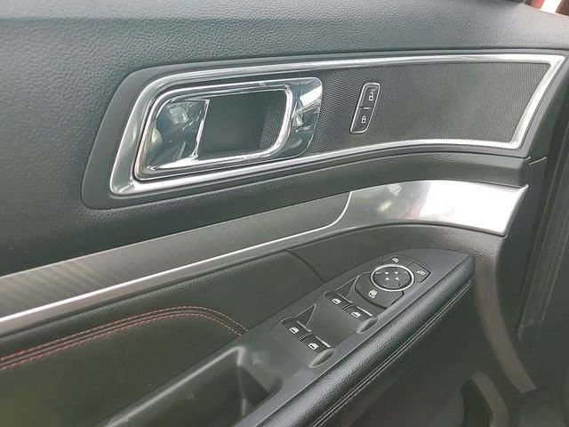 Used 2016 Ford Explorer Sport image 13