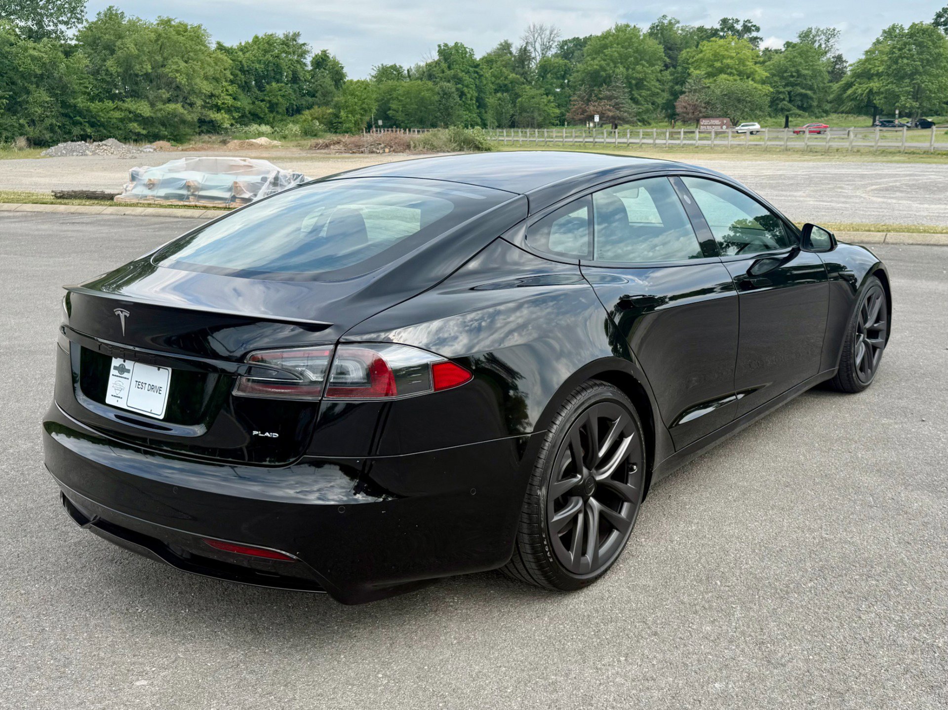 Used 2021 Tesla Model S Plaid AWD/4WD image 3