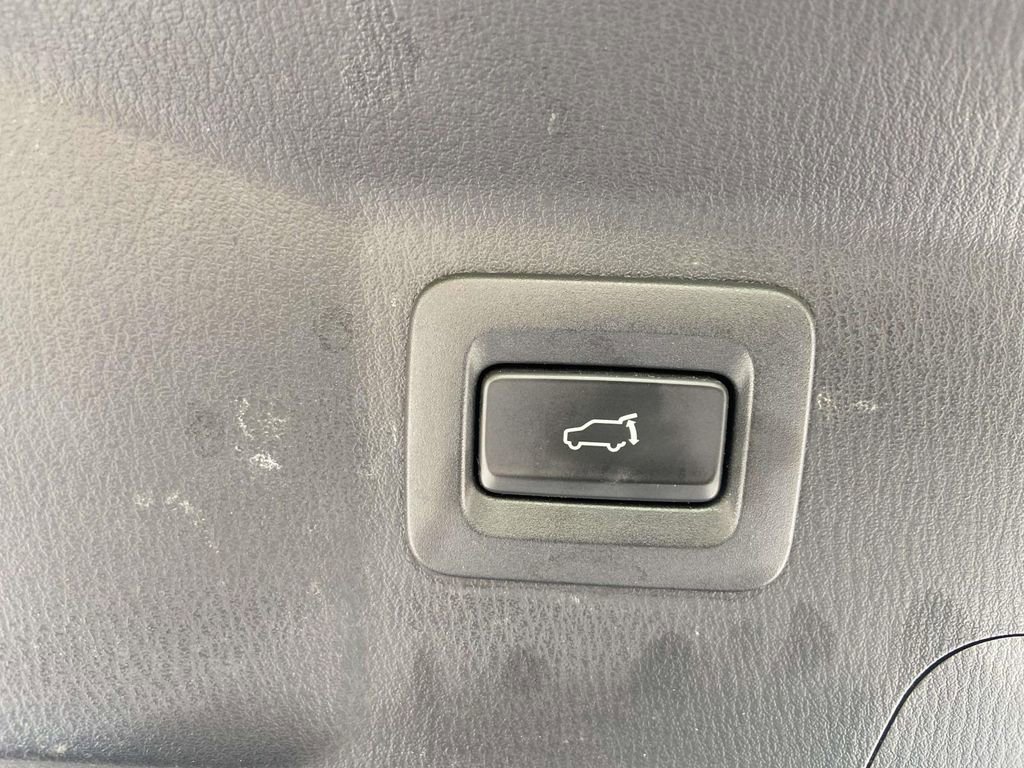 Used 2018 MAZDA CX-9 Signature AWD/4WD image 11