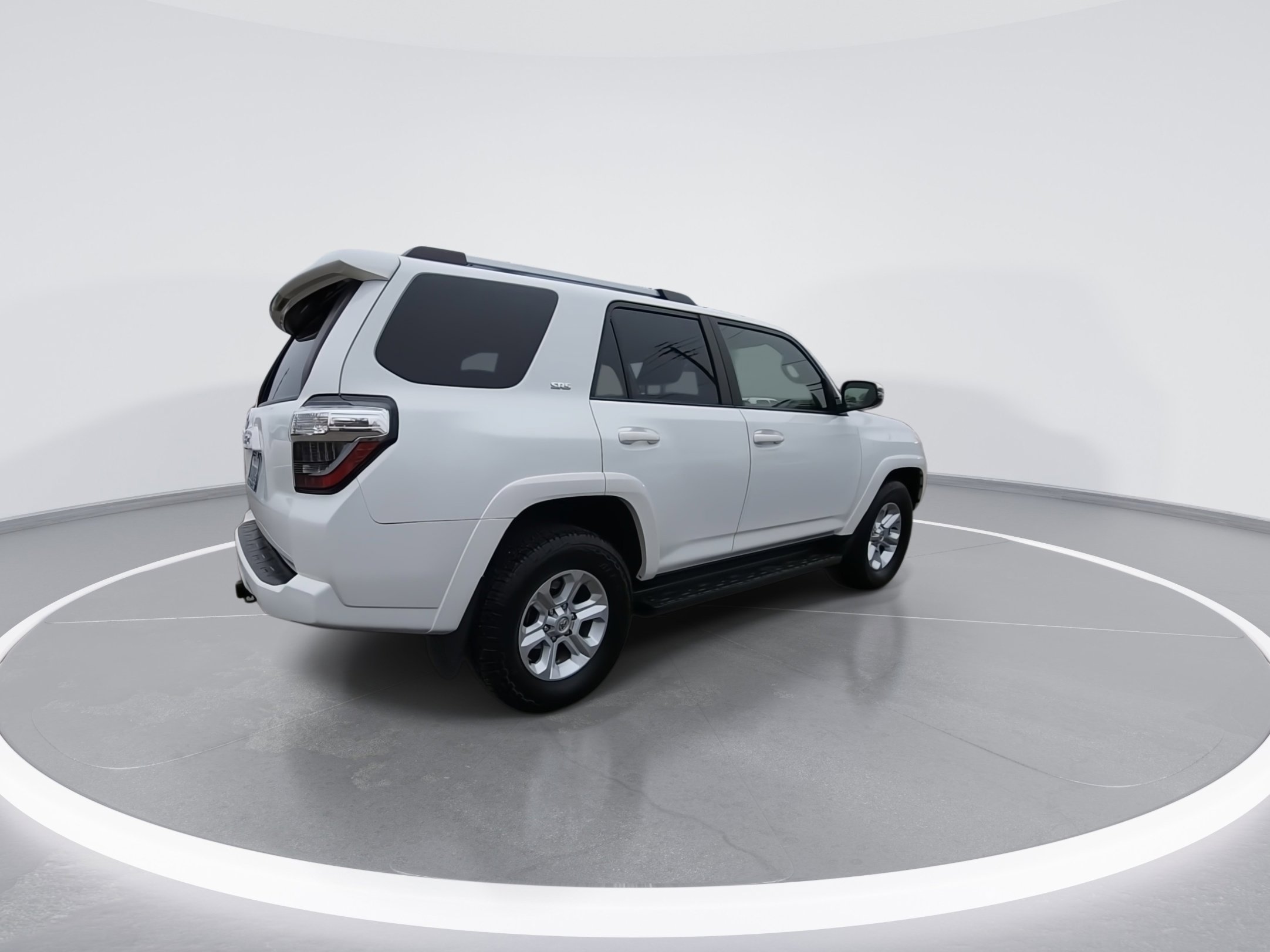 Used 2022 Toyota 4Runner SR5 Premium image 8