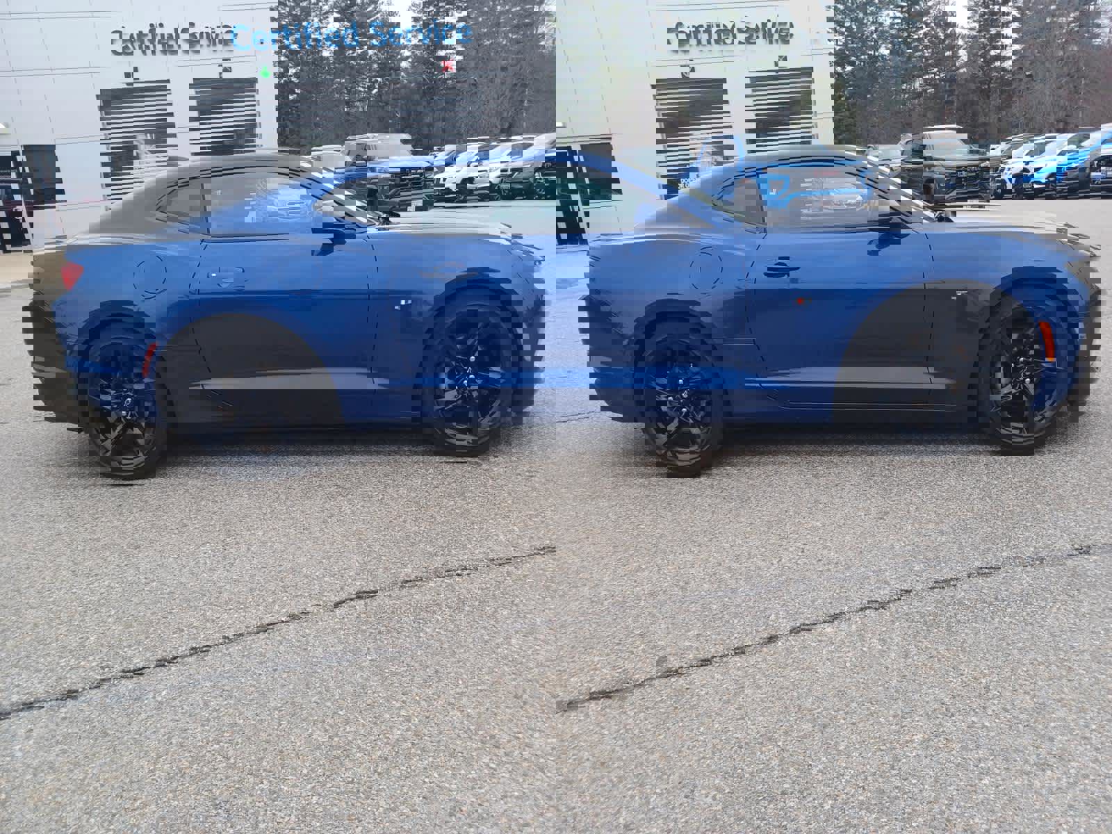Used 2021 Chevrolet Camaro LT image 3