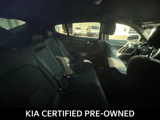 Used 2022 Kia Stinger GT-Line RWD image 4