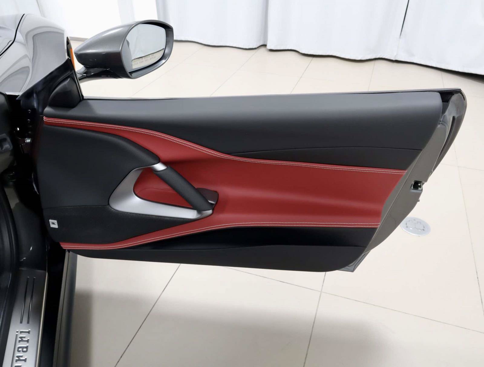 Certified 2018 Ferrari 488 Spider RWD image 54