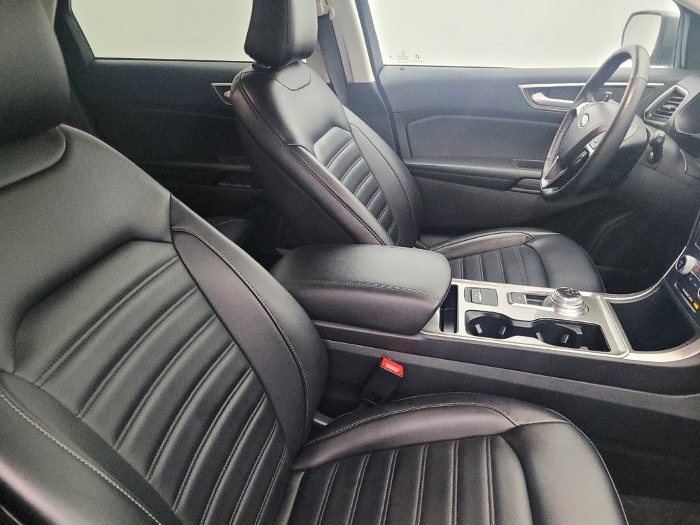 Used 2024 Ford Edge SEL image 21