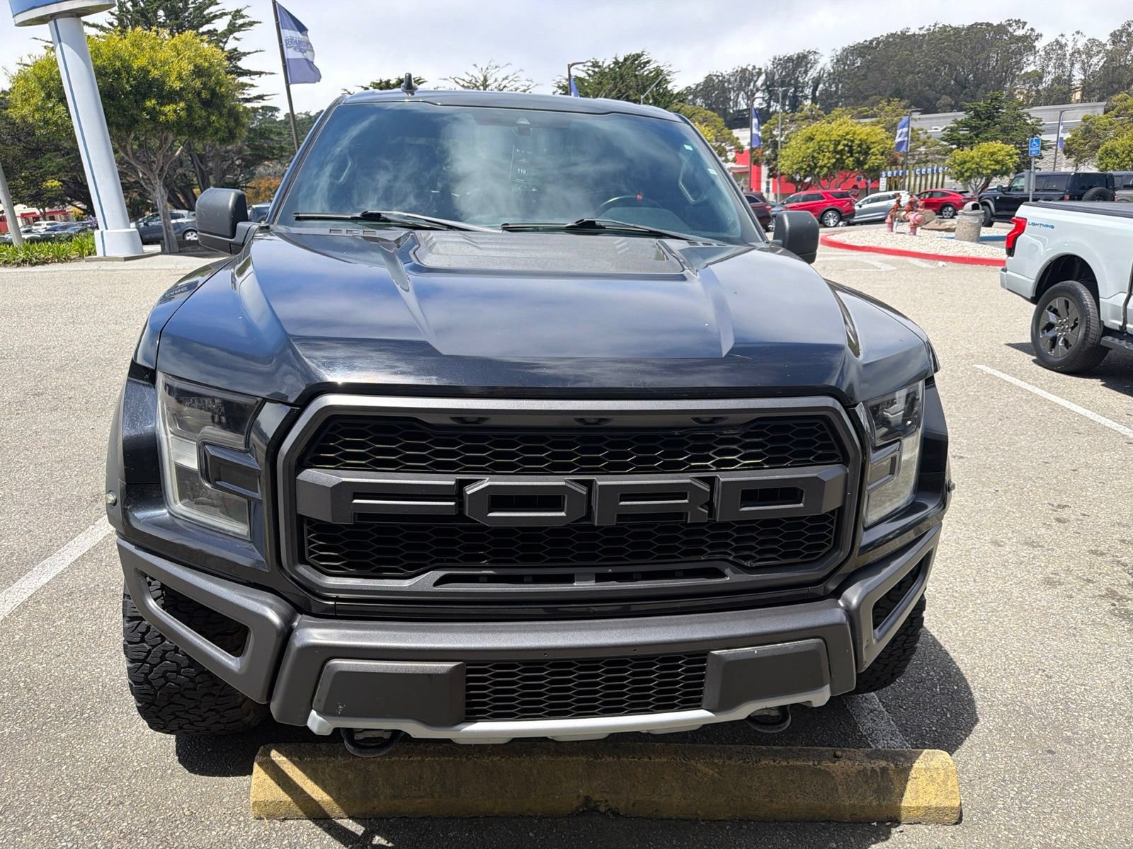 Used 2020 Ford F150 Raptor AWD/4WD image 2