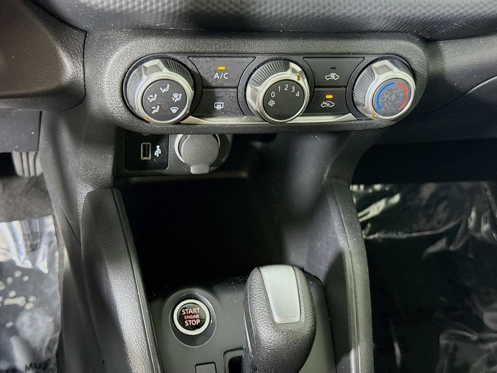 Certified 2023 Nissan Kicks S FWD image 8