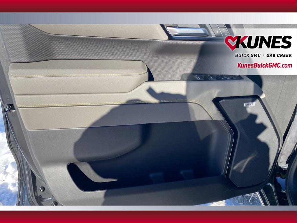 Used 2026 Chevrolet Silverado 1500 ZR2 image 7