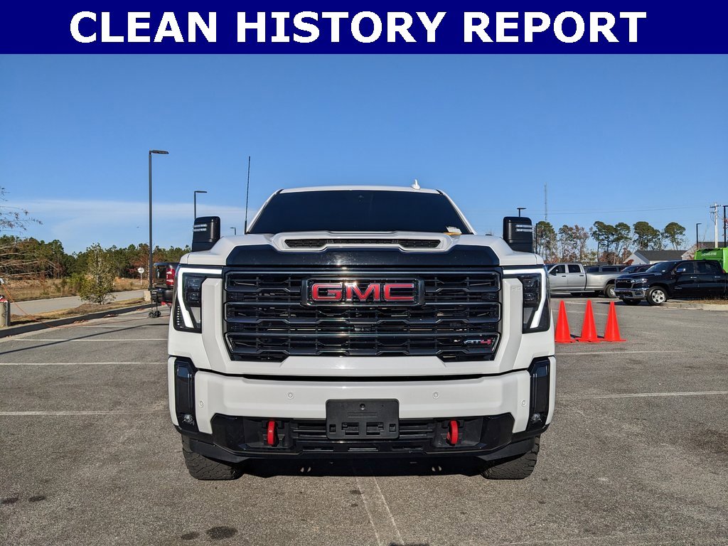 Used 2024 GMC Sierra 2500 AT4 image 12