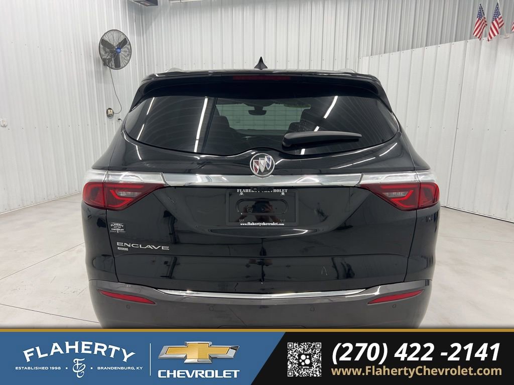 Used 2024 Buick Enclave Premium image 4