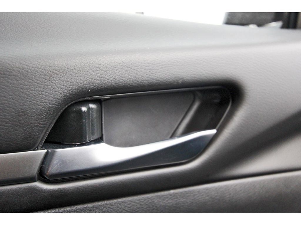 Used 2024 Nissan Altima 2.5 SR image 16