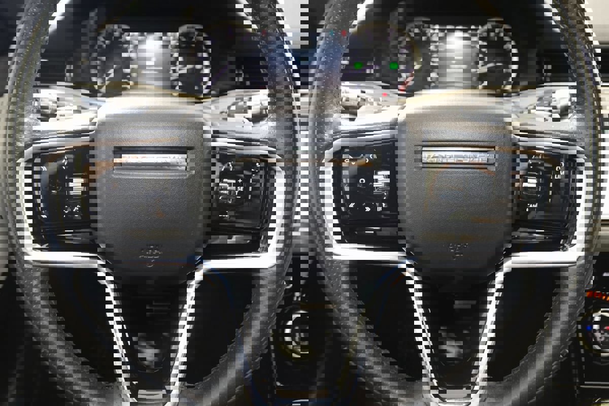 Used 2022 Land Rover Range Rover Evoque R-Dynamic S image 33