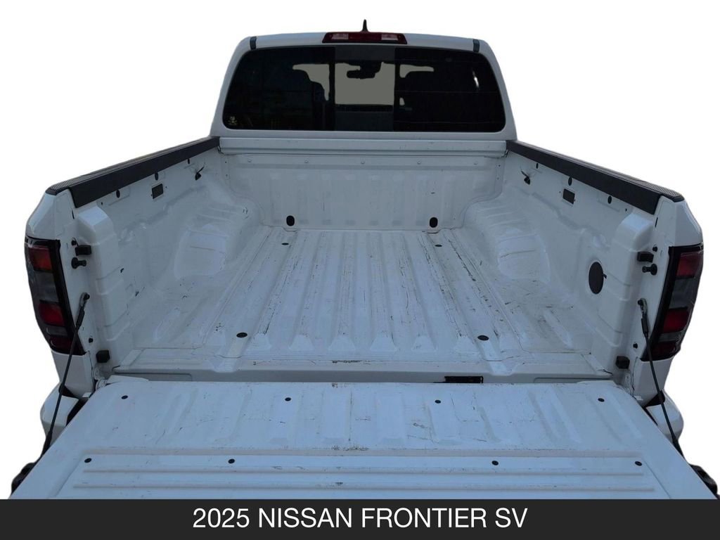 Certified 2025 Nissan Frontier SV RWD image 20