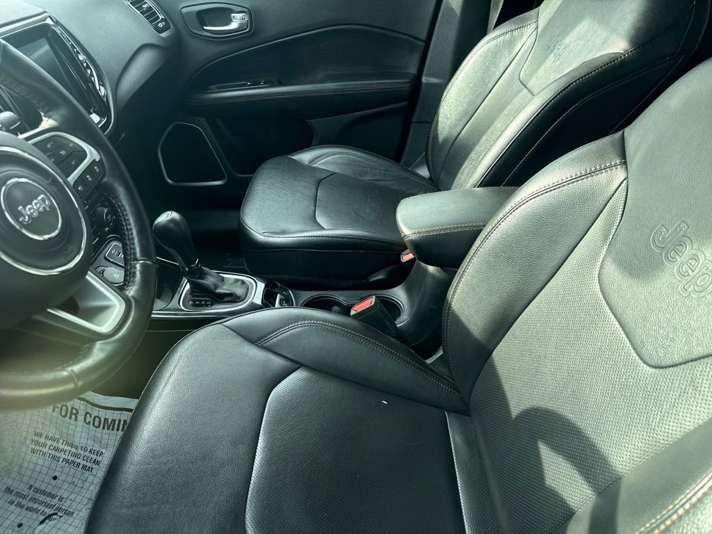 Used 2021 Jeep Compass Limited image 9