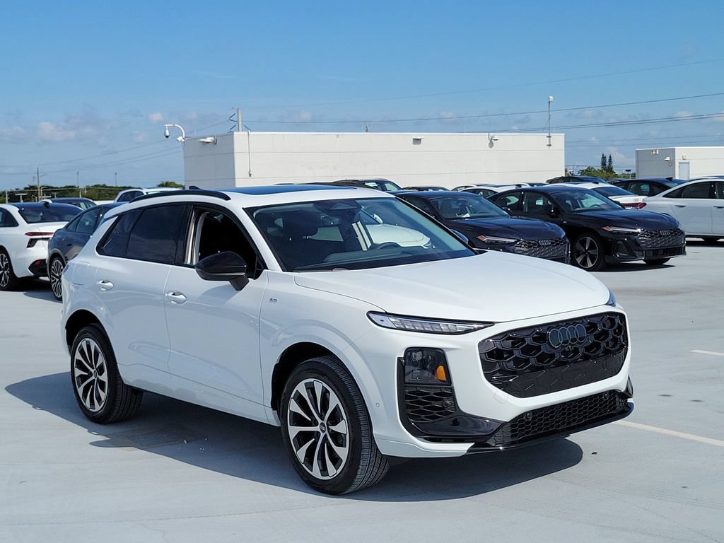 New 2026 Audi Q3 quattro 2.0T
