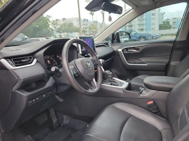 Used 2023 Toyota RAV4 XLE Premium FWD image 11