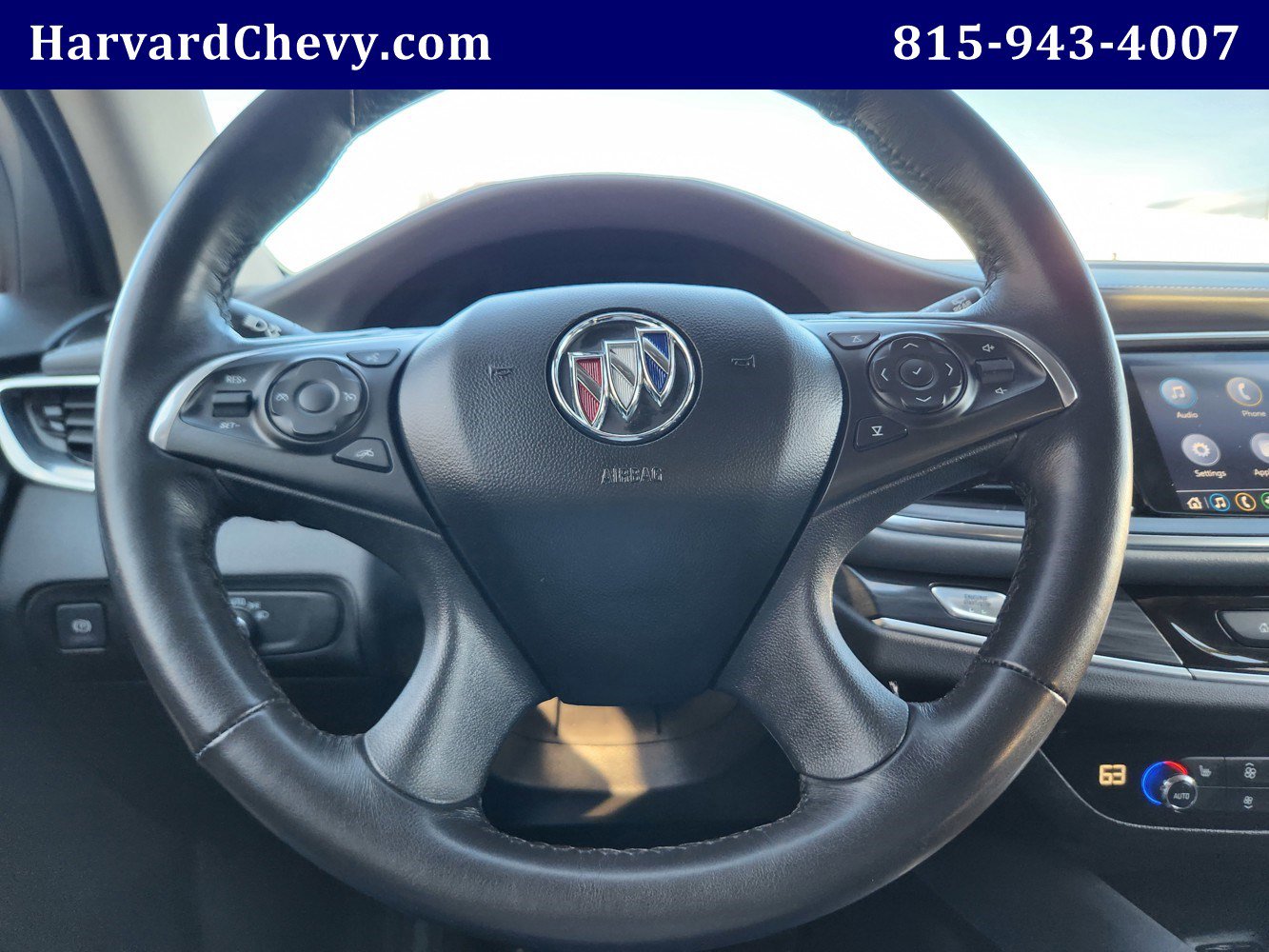 Used 2021 Buick Enclave Essence image 17