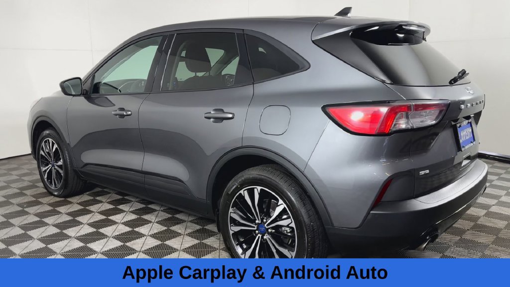 Used 2021 Ford Escape SE w/ SE Sport Appearance Package AWD/4WD image 10