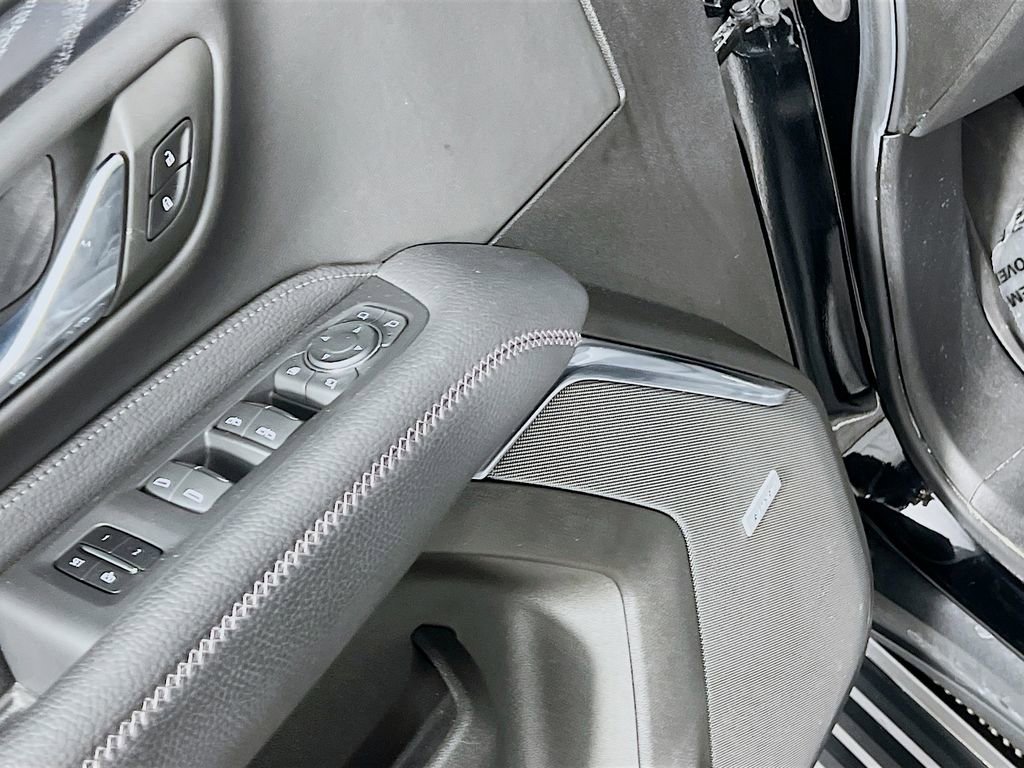 Certified 2023 GMC Yukon Denali w/ Denali Reserve Package image 17