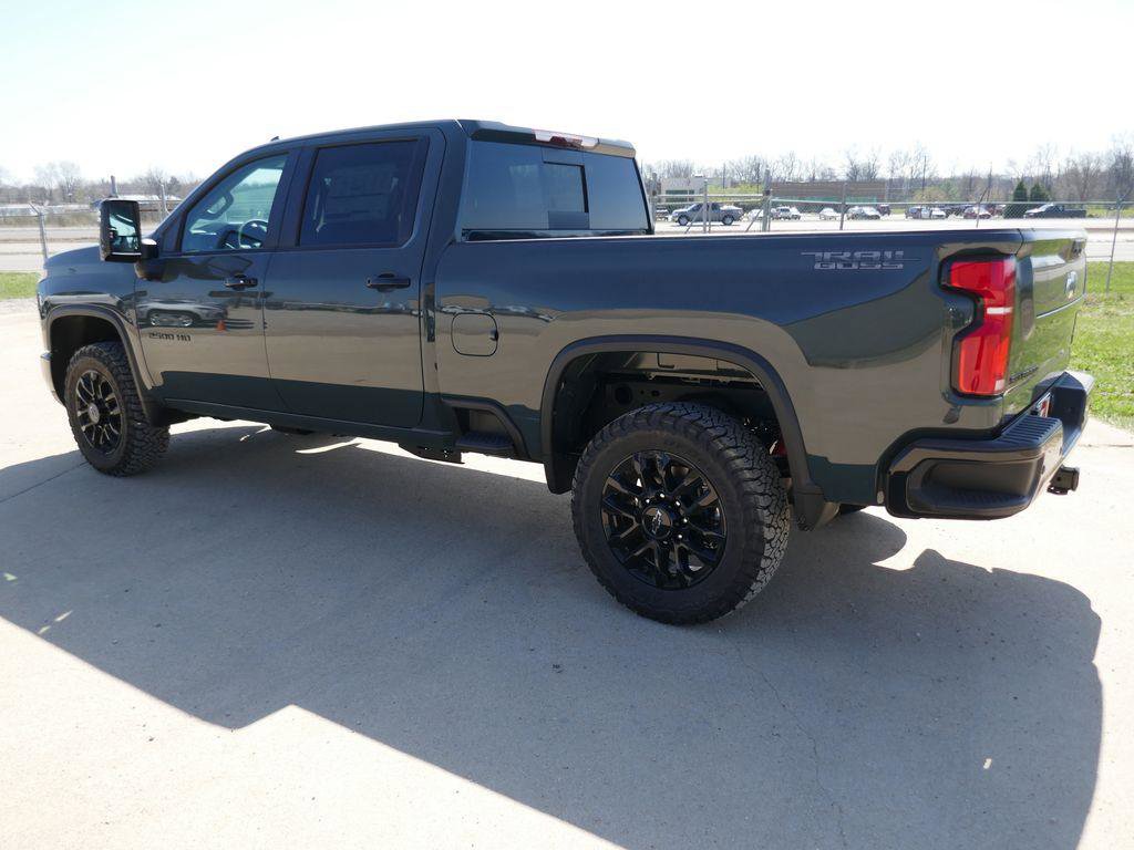 New 2026 Chevrolet Silverado 2500 LT image 8