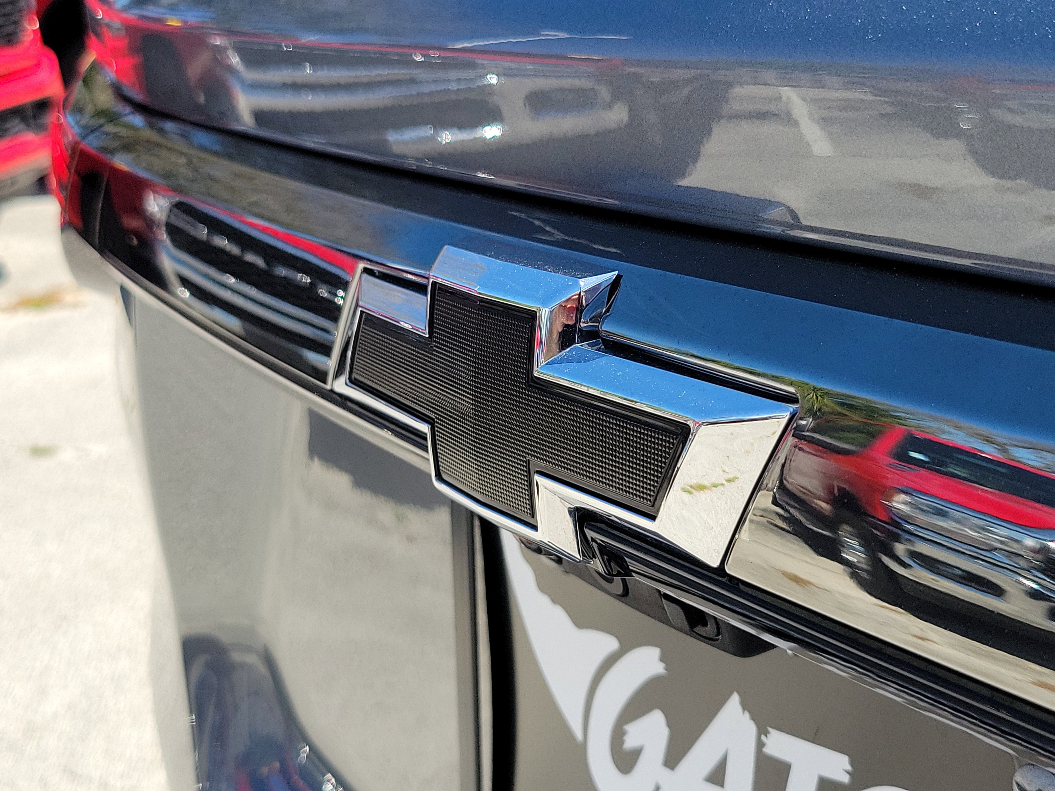 Used 2023 Chevrolet Traverse RS image 7