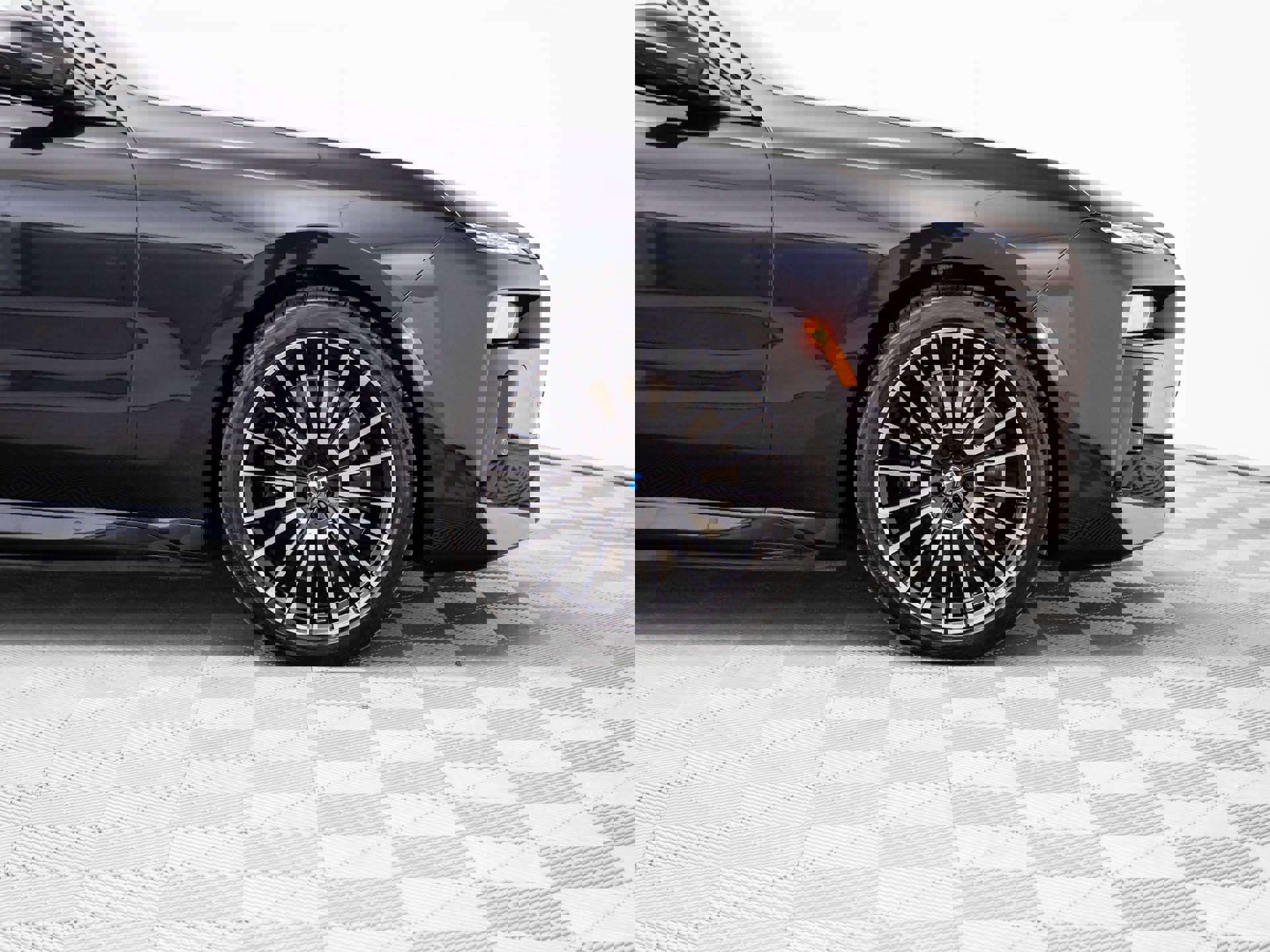 New 2026 BMW 750e xDrive w/ Executive Package image 42