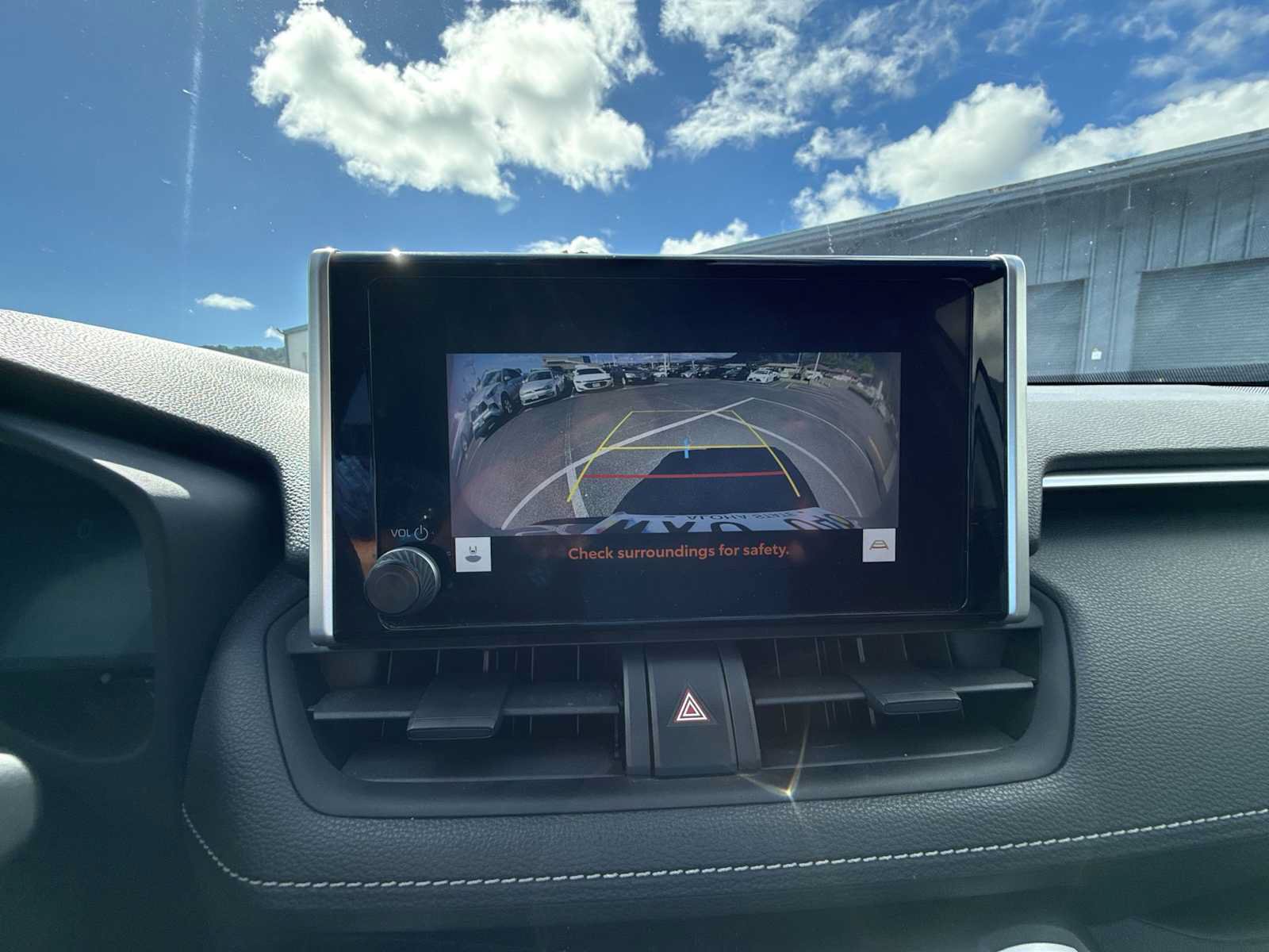 Used 2023 Toyota RAV4 LE FWD image 18