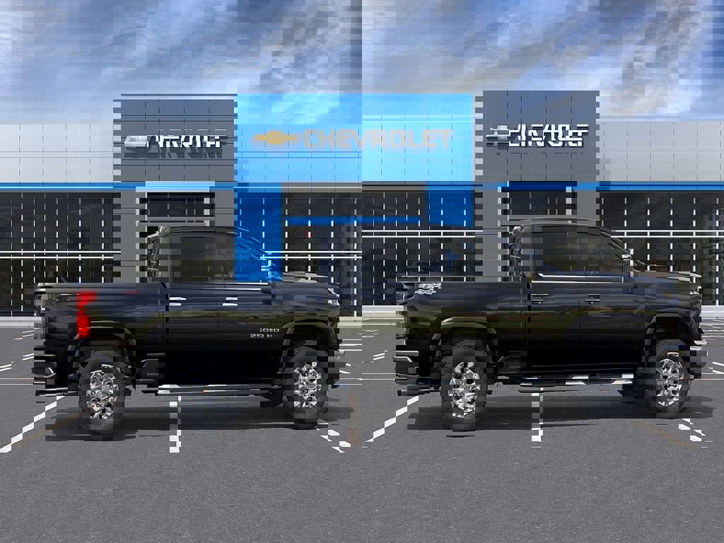 New 2026 Chevrolet Silverado 2500 LTZ w/ LTZ Convenience Package AWD/4WD image 6