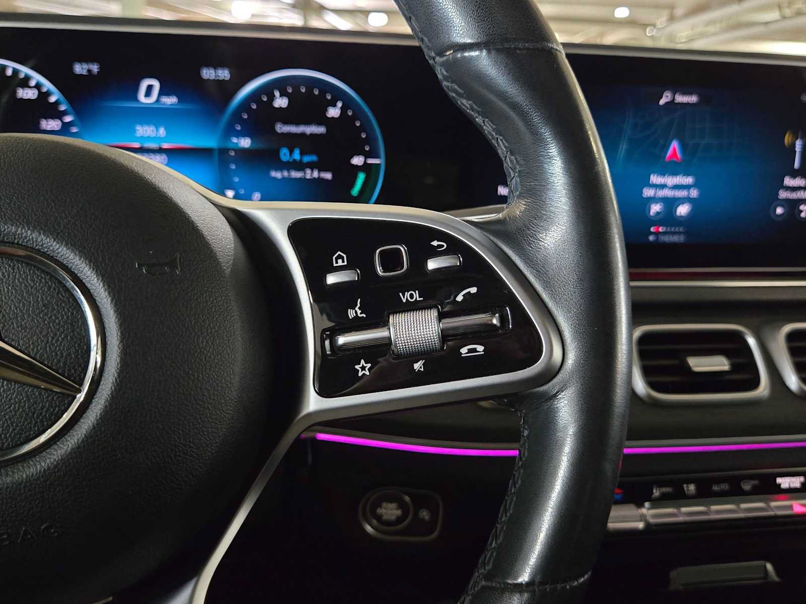 Used 2022 Mercedes-Benz GLE 350 4MATIC w/ Premium Package image 30