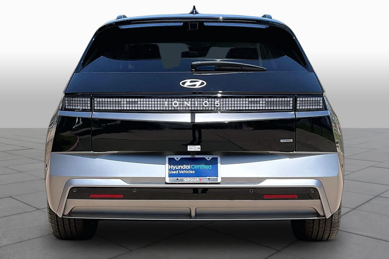 Certified 2025 Hyundai Ioniq 5 Limited AWD/4WD image 4