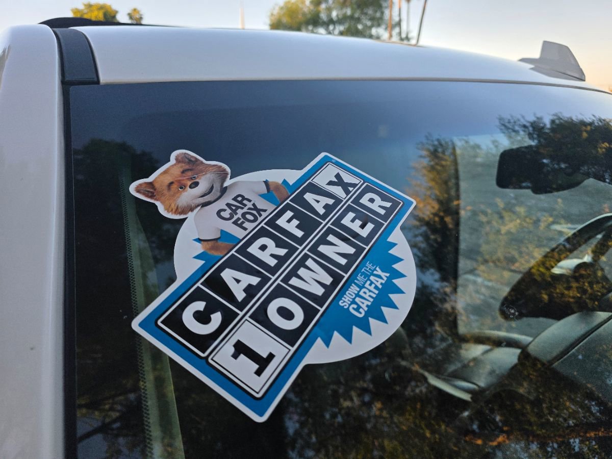 Used 2018 GMC Yukon XL SLT w/ Open Road Package image 2