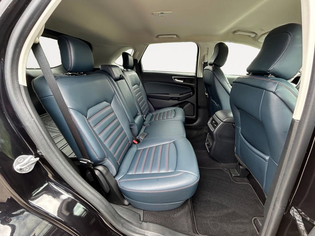 Used 2022 Ford Edge SEL w/ Sport Appearance Package AWD/4WD image 24