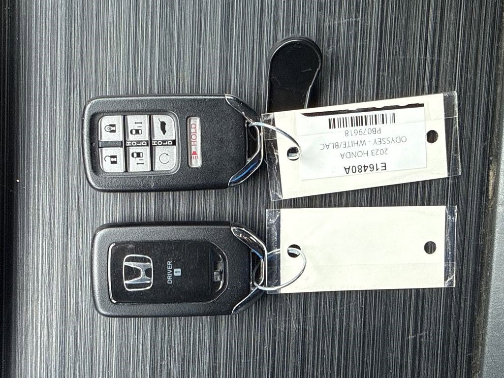 Certified 2023 Honda Odyssey EX-L image 4