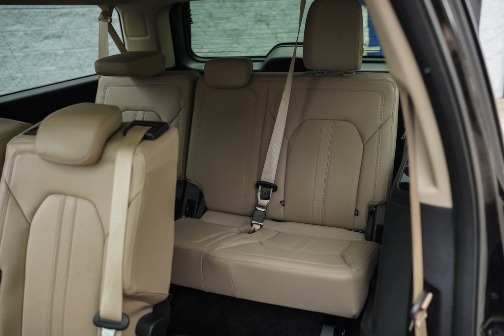 Used 2022 Ford Expedition Max Limited AWD/4WD image 25