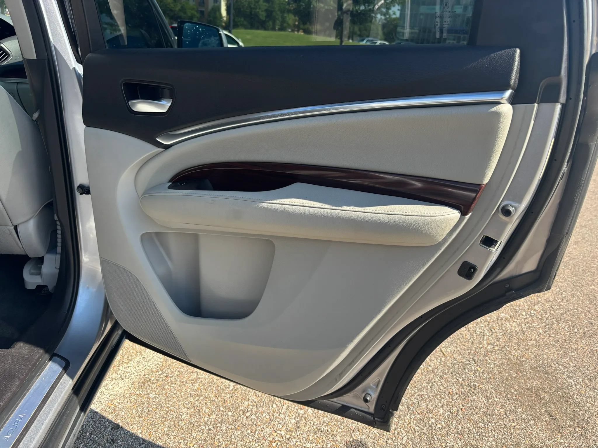 Used 2016 Acura MDX FWD w/ Technology Package image 26