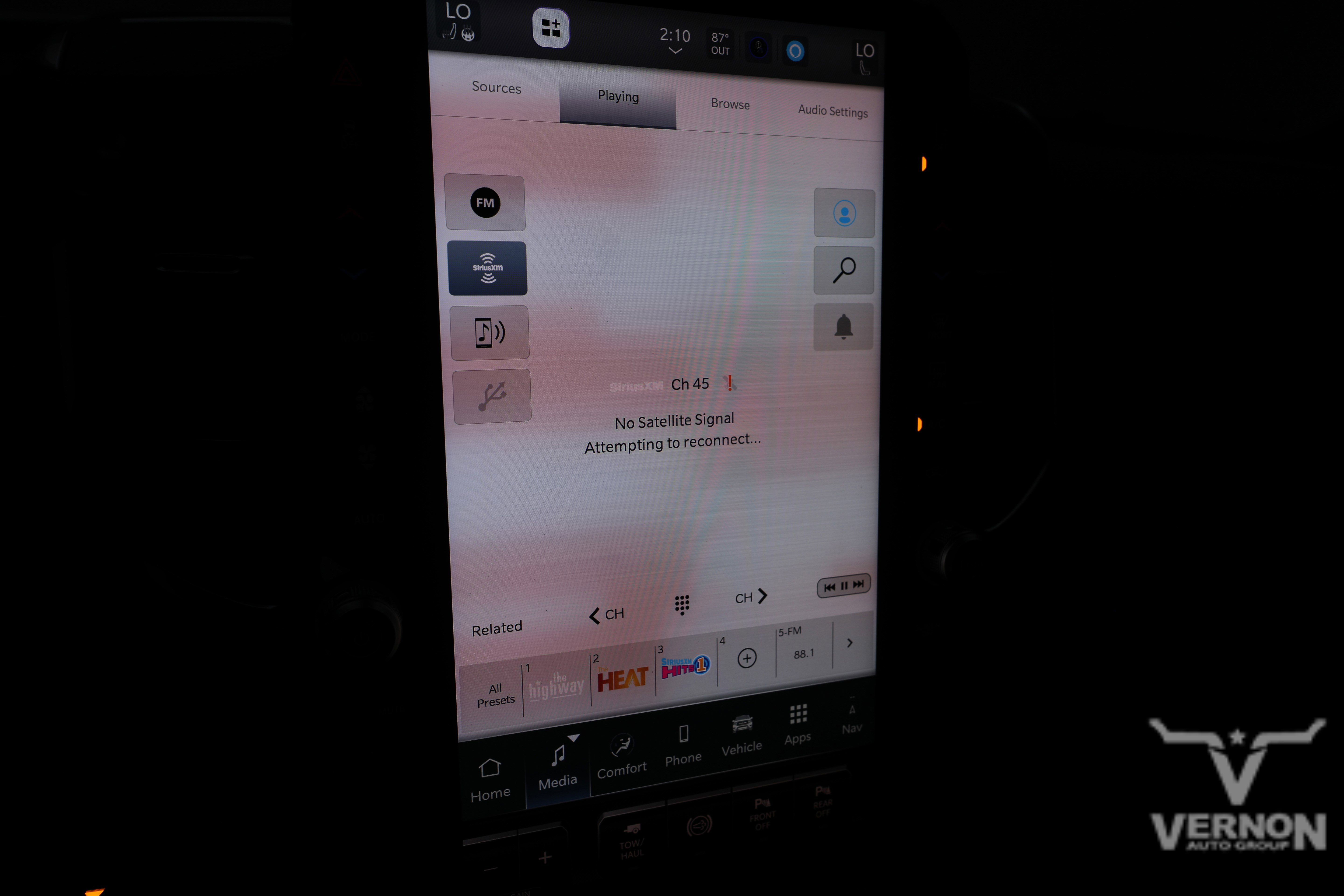 New 2025 RAM 3500 Laramie image 31