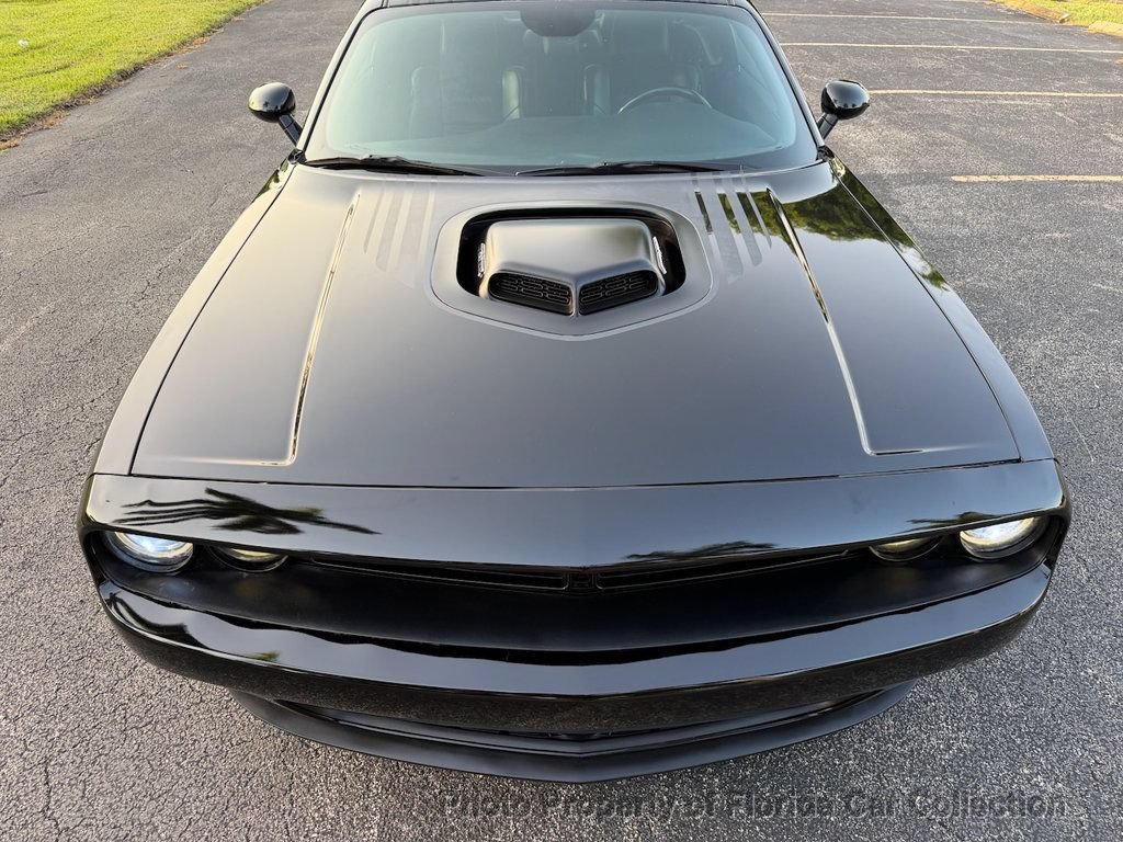 Used 2015 Dodge Challenger R/T Plus RWD image 19