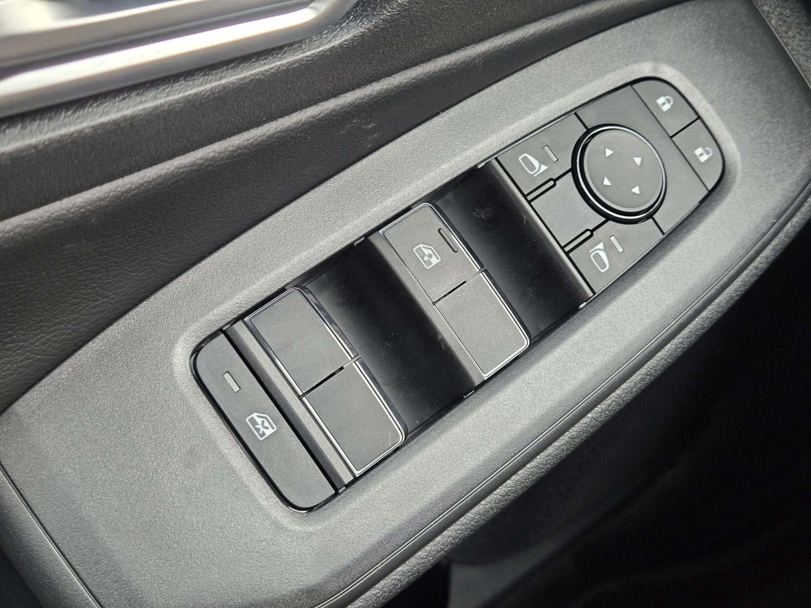 New 2026 Nissan Sentra SV image 20