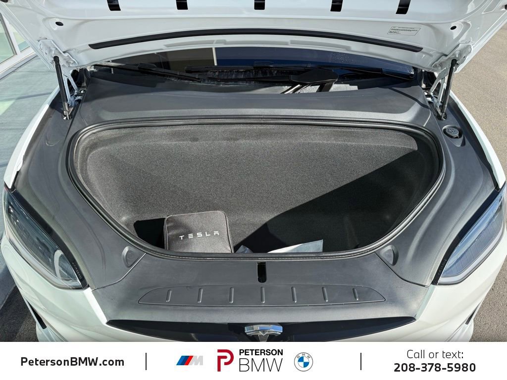 Used 2024 Tesla Model X image 9