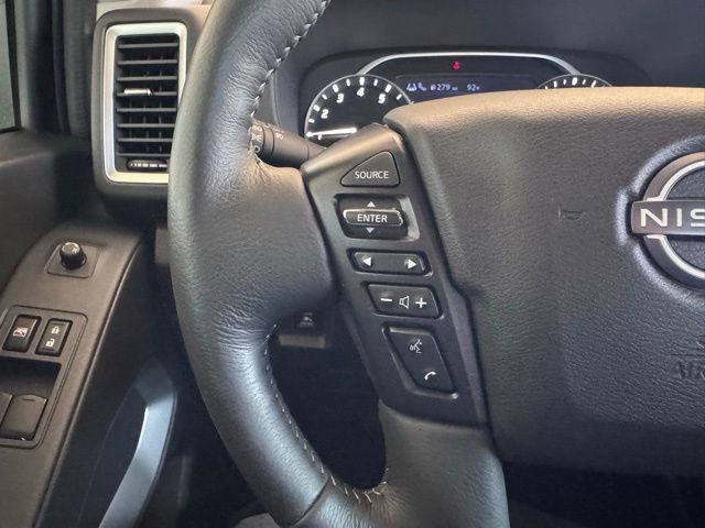 Used 2023 Nissan Frontier SV w/ SV Convenience Package AWD/4WD image 13