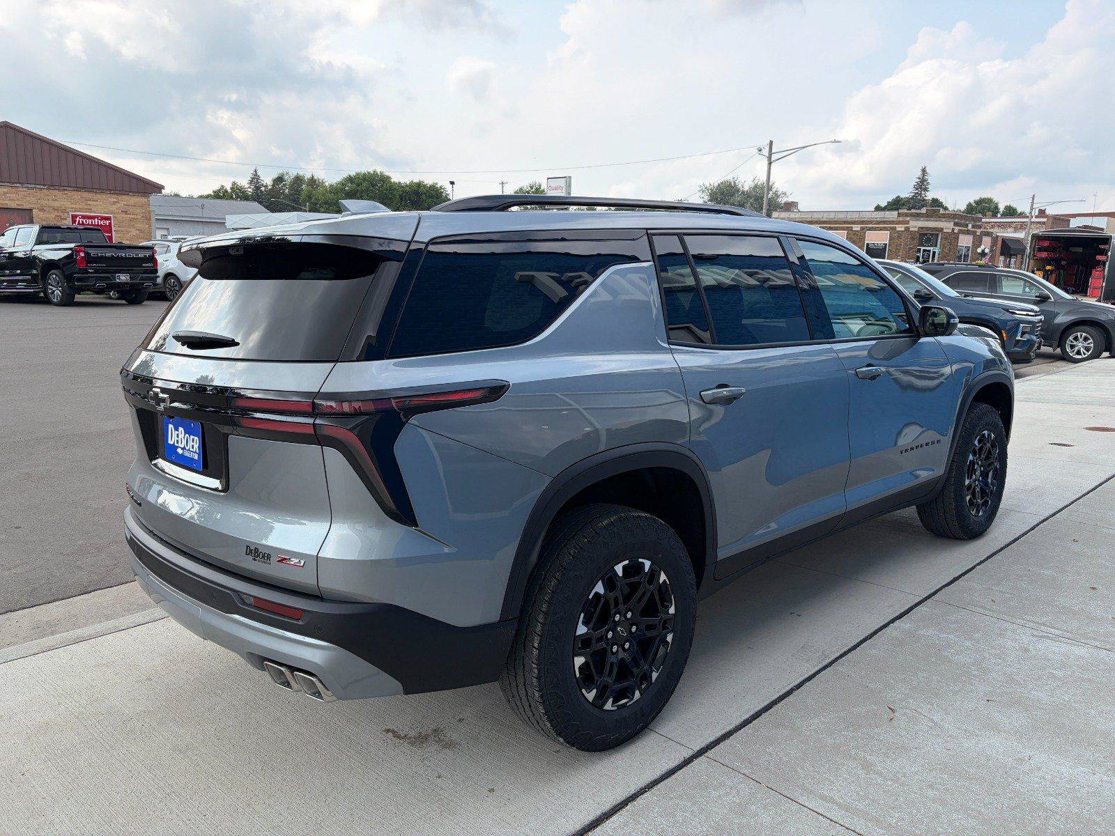 New 2027 Chevrolet Traverse Z71 w/ Driver Confidence Package AWD/4WD image 5